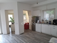 Vânzare casa familiala Budapest XVIII. Cartier, 144m2