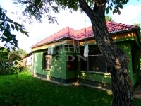 For sale family house Erdőkertes, 380m2