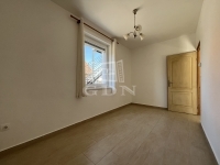 Fót Casa Familiala 13