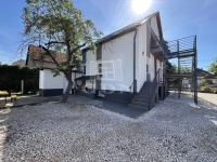 Fót Casa Familiala 21