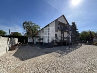 Fót Casa Familiala 23