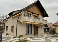 Veresegyház Családi ház 0