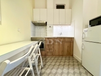 Budapest V. kerület Lakás (téglaépítésű) 10