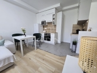 Budapest XIII. kerület Wohnung (Schiebeladen) 24