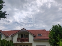 Vânzare primărie Pécel, 77m2