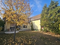 Budakeszi Einfamilienhaus 0