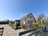 Tököl 家庭别墅 2