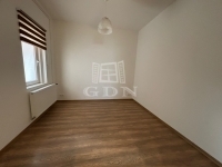 Komárom 家庭别墅 7