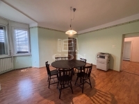 Komárom 家庭别墅 0