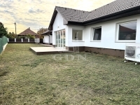 Albertirsa Doppelhaus 0
