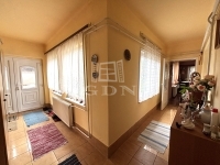 Úri Частный дом 0