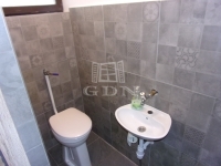 Péteri 家庭别墅 6