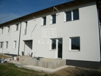 Herceghalom Reihenhaus - 148.000.000 HUF
