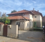 Budaörs Совмещенный дом 0