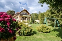 Dunabogdány 商业用 - 旅游行业 - 510.000.000 HUF