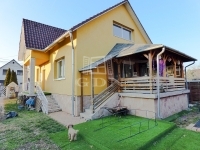 Vecsés Family House 22