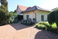 Fót Einfamilienhaus 0