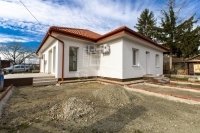 Verkauf doppelhaus Bag, 76m2