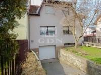 Budapest XVI. kerület Совмещенный дом 23