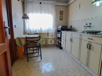 Budapest XVI. kerület Совмещенный дом 10