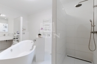 Nagytarcsa Family House 15