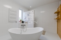 Nagytarcsa Family House 13