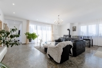 Nagytarcsa Family House 11