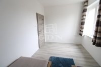 Ecser 家庭别墅 14