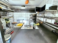 Budapest XVIII. kerület Коммерческая - Общественное питание 8