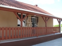 Eladó családi ház Örkény, 100m2