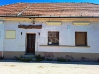 Tököl Primărie 2