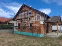 Taksony Doppelhaus 1