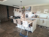 Tököl 家庭别墅 5