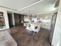 Tököl 家庭别墅 9