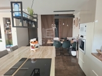 Tököl 家庭别墅 7