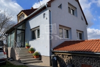 出卖 家庭别墅 Tököl, 170m2