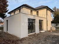 Budapest XVI. kerület Einfamilienhaus 1