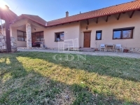 Kistarcsa Casa Familiala 1