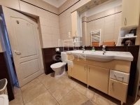 Kistarcsa Casa Familiala 12