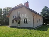 Vác Office 1