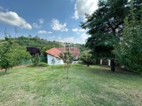 Vác Casa Familiala 48