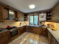 Vác Casa Familiala 8