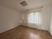 Vác Casa Familiala 17