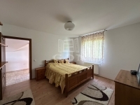 Vác Casa Familiala 25