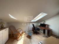 Vác Casa Familiala 27