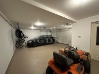 Vác Casa Familiala 55