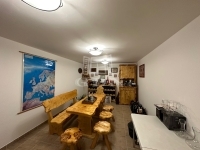 Vác Casa Familiala 54