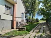 Nézsa Family House 4