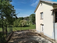 Nézsa Family House 8