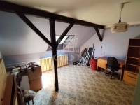 Nézsa Family House 16